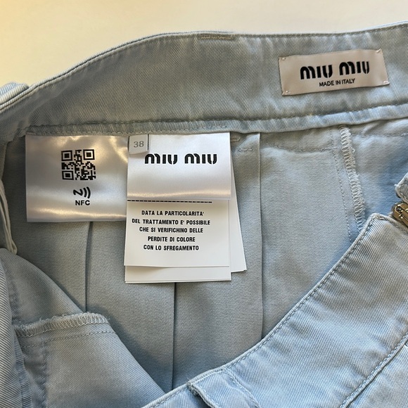 Miu Miu Logo Detailed Pleated Denim Skirt - Picture 5 of 6